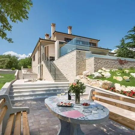 Terra Comfortable Holiday * Labin (Istria)
