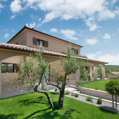 Terra Comfortable Holiday Vila
